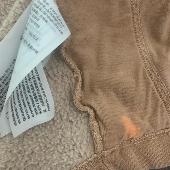 A&F SoftAF Max Cropped Shacket - Picture 8 of 8